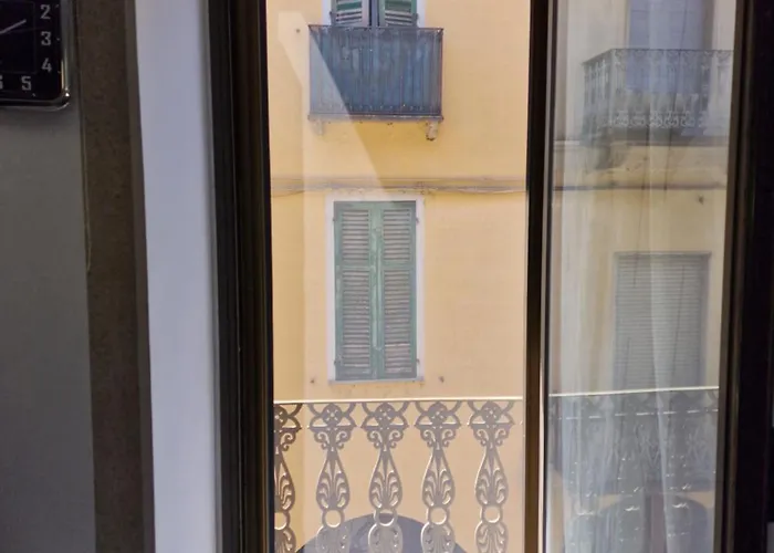 Apartment Confortevole Nel Pieno Centro Storico Casale Monferrato